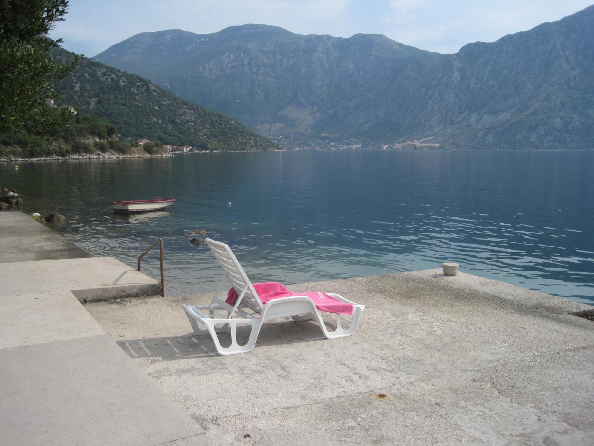Apartments Villa Radonic Donji Morinj Kültér fotó